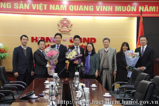 Description: C:\Users\Administrator\Pictures\2020-02-12 chú vinh và ion\chú vinh và ion 068.JPG
