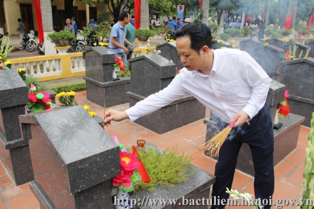 Description: C:\Users\Administrator\Pictures\2020-07-27 hop sep vinh thuong cat nghia trang\hop sep vinh thuong cat nghia trang 255.JPG
