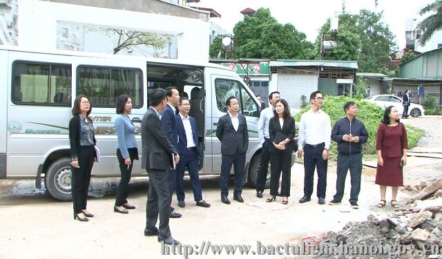 Description: 20.10.20 bi thu KT cac du an.jpg