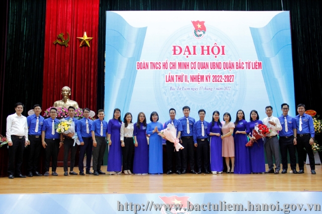 Description: C:\Users\CNTT_BTL\Desktop\ĐẠI HỘI ĐOÀN tn\100CANON\_MG_0429.JPG