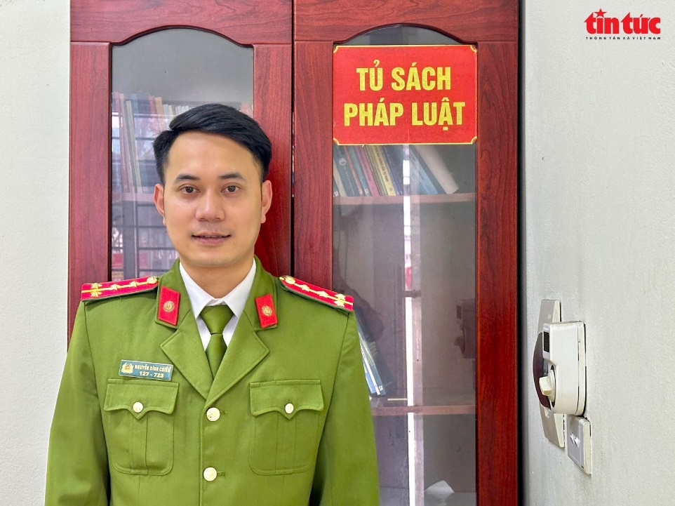 Description: Chú thích ảnh