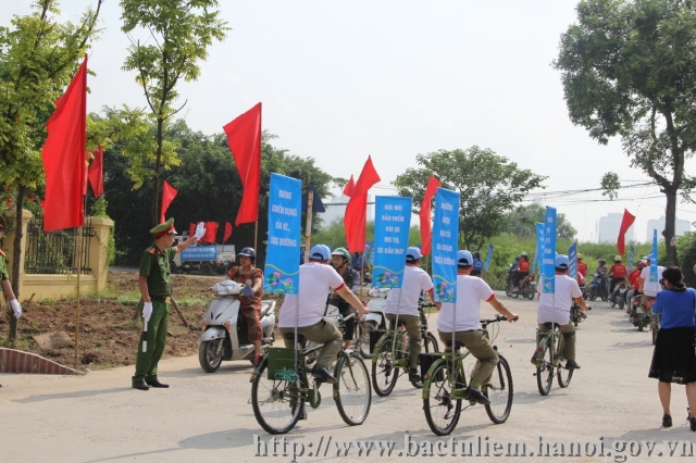 Description: C:\Users\Administrator\Pictures\2019-09-13 đuc thắng-TNMT - giao ban TCKH\đuc thắng-TNMT - giao ban TCKH 105.JPG