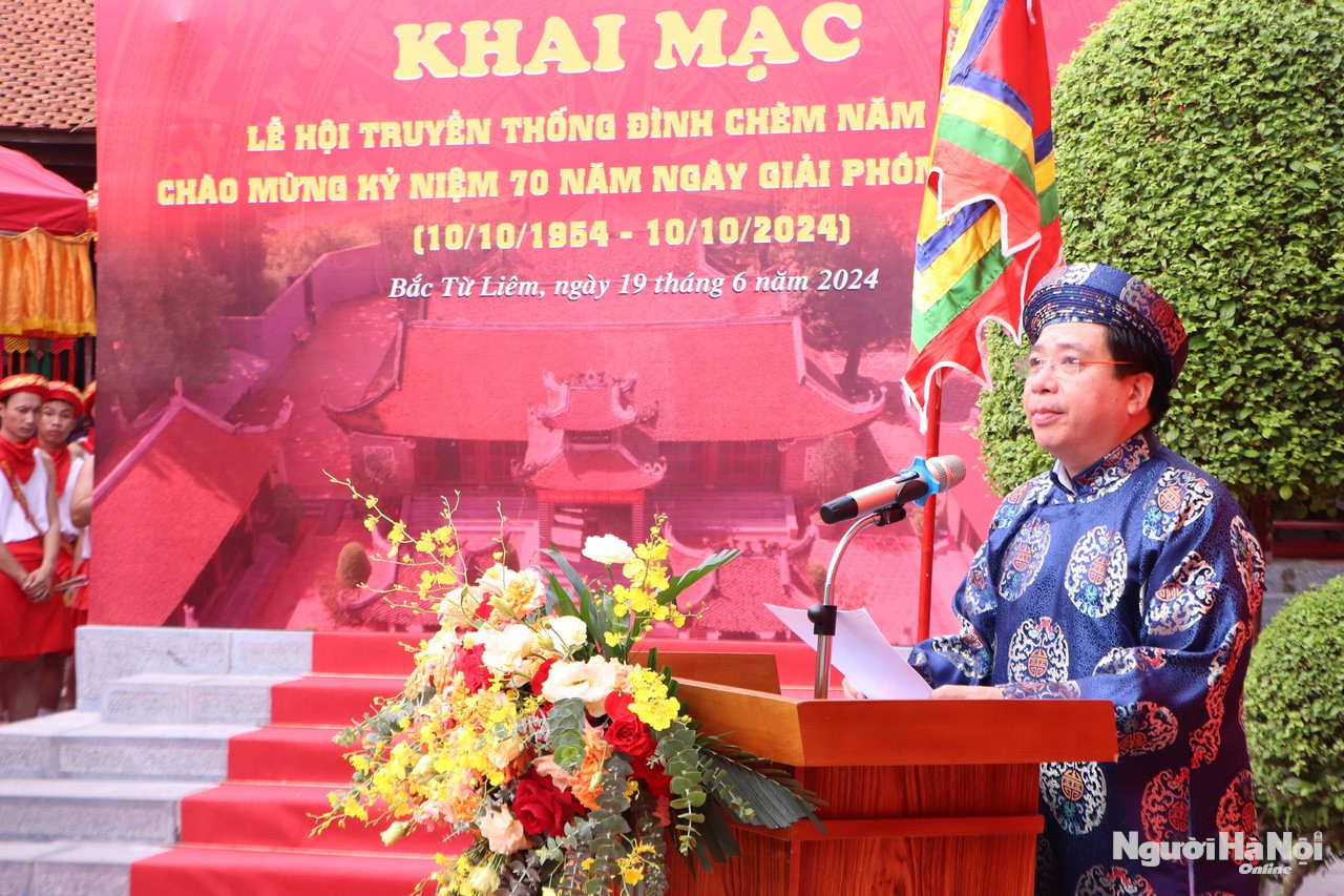 Lễ hội đình Chèm - sản phẩm sáng tạo thể hiện sự gắn kết cộng đồng của cư dân Thăng Long- Hà Nội