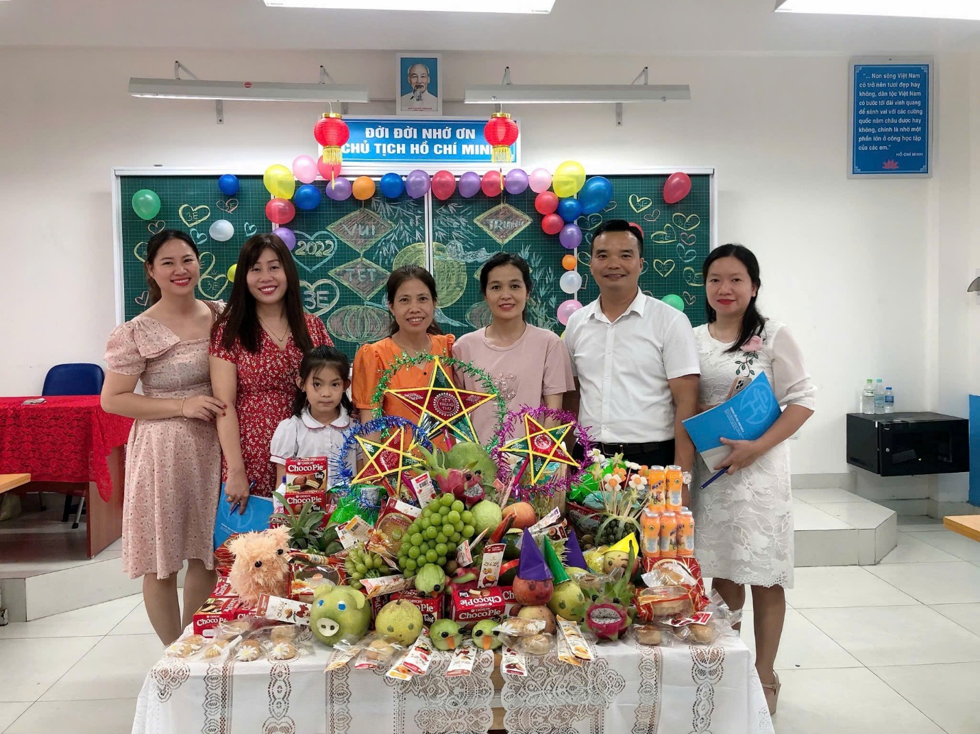 ÔNG ĐINH DOÃN BÌNH – TẤM GƯƠNG SÁNG TRONG CÔNG TÁC TỪ THIỆN VÀ HỖ TRỢ GIÁO DỤC